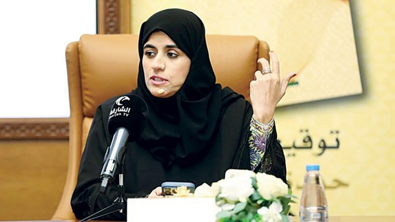 حمدة العوضي: المشهد الأدبي الإماراتي يزخر بالتجارب الفريدة والأصوات الملهمة